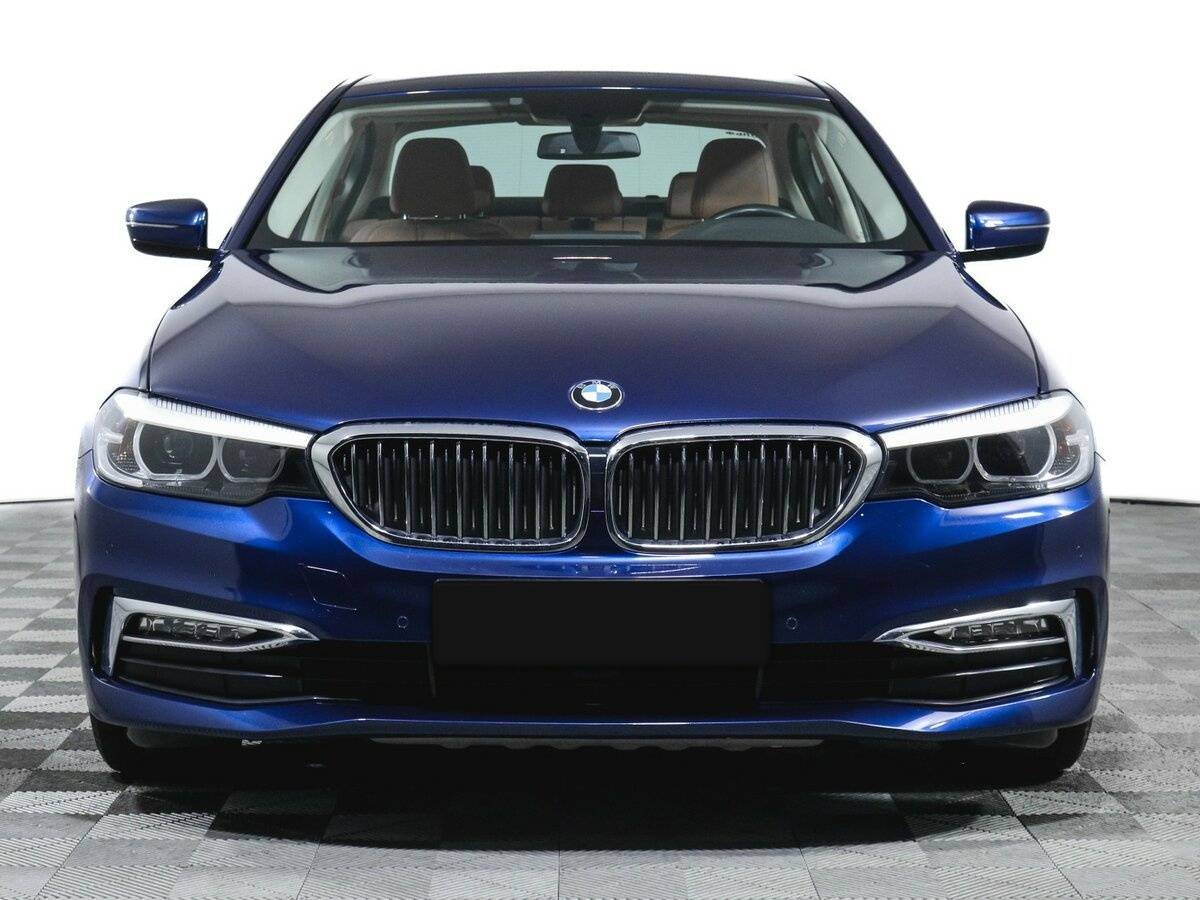 Купить BMW 5 серии 520d xDrive, 2018, 28 990 км, фото №2