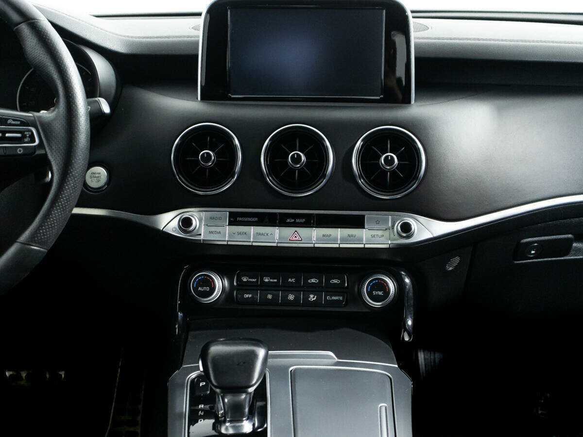 Купить Kia Stinger, 2018, 92 000 км, фото №13