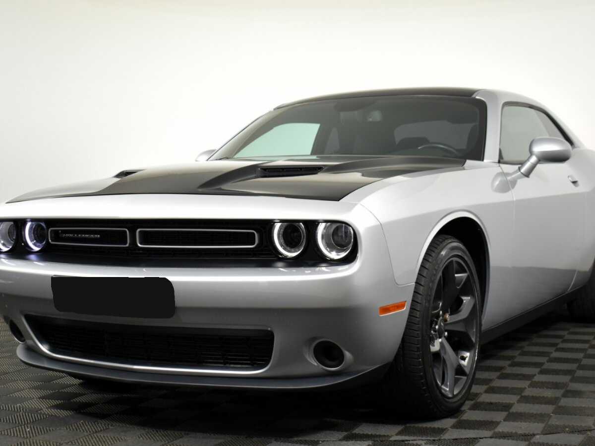 Купить Dodge Challenger, 2020, 18 000 км, фото №1