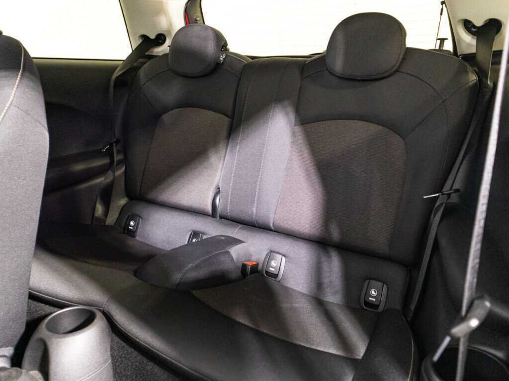 Купить Mini Hatch Cooper, 2018, 69 898 км, фото №10