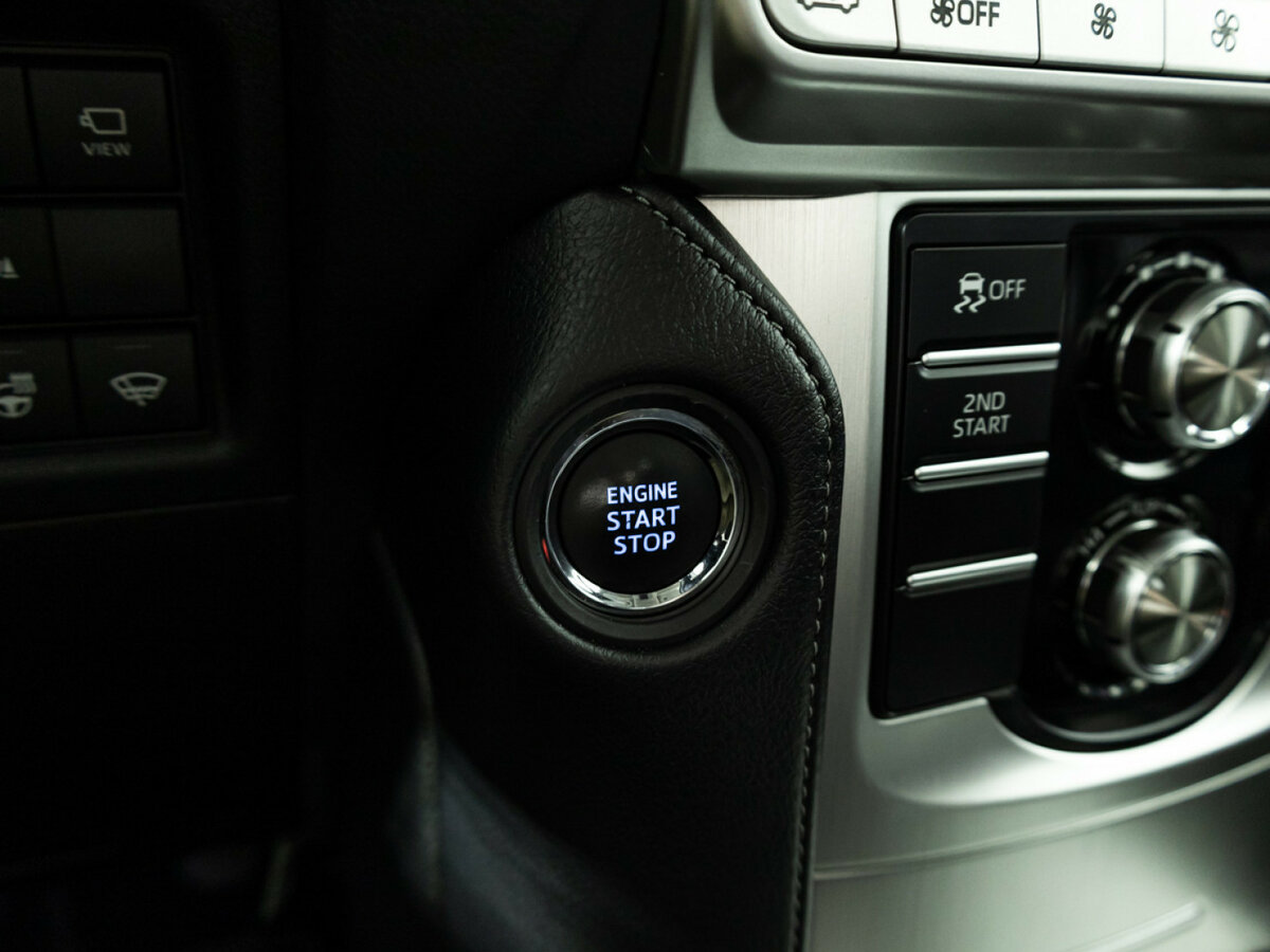 Купить Toyota Land Cruiser Prado 150 Series Рестайлинг 2, 2019, 165 271 км, фото №20