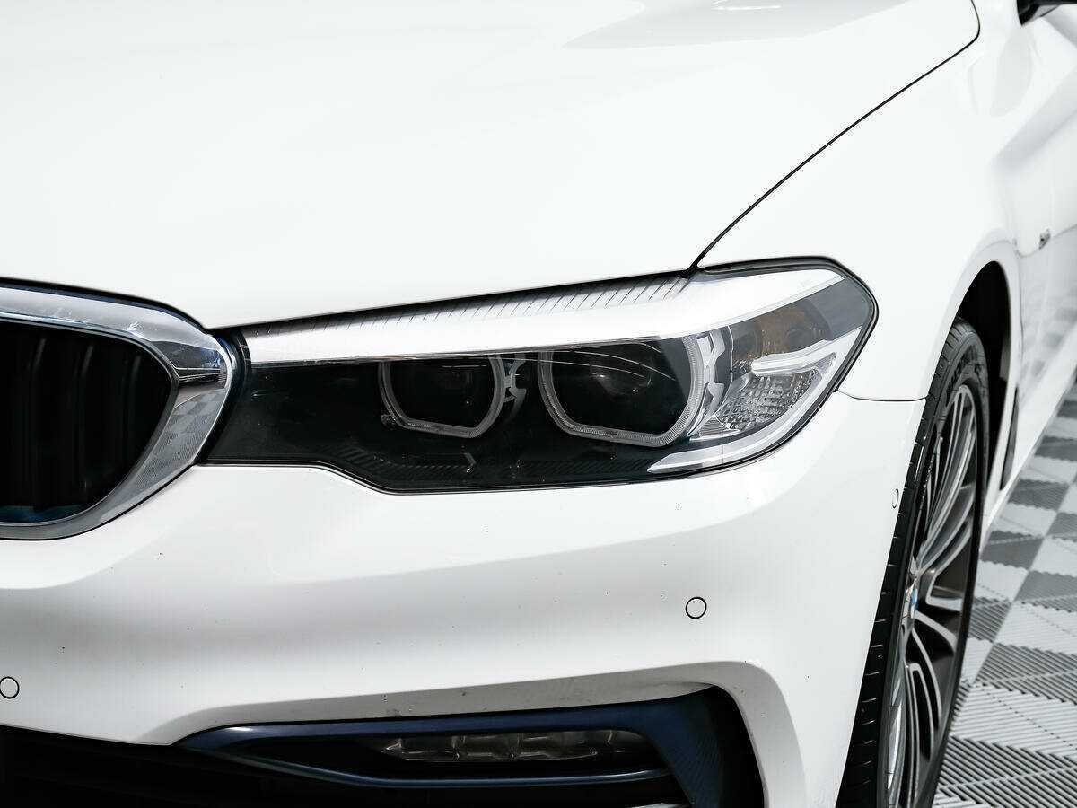 Купить BMW 5 серии 520d, 2018, 86 606 км, фото №14