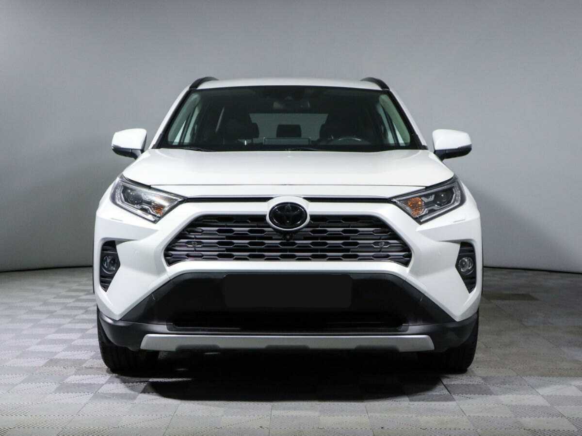 Купить Toyota RAV4, 2020, 72 800 км, фото №2