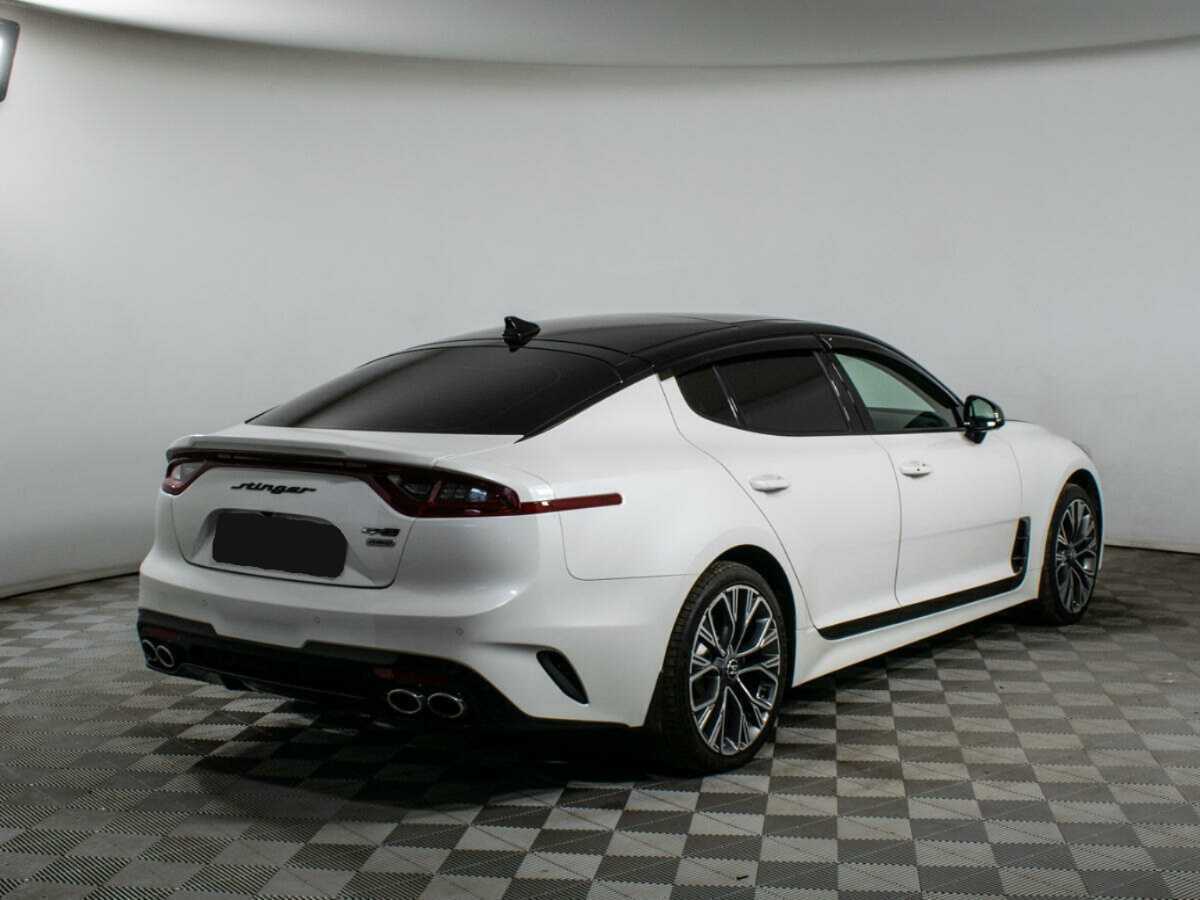 Купить Kia Stinger, 2018, 169 861 км, фото №5