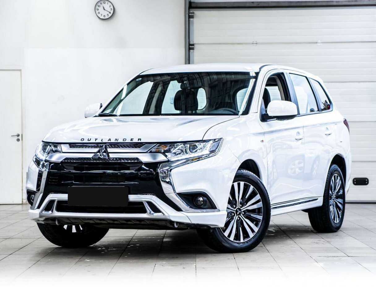 Купить Mitsubishi Outlander, 2022, 99 км, фото №1