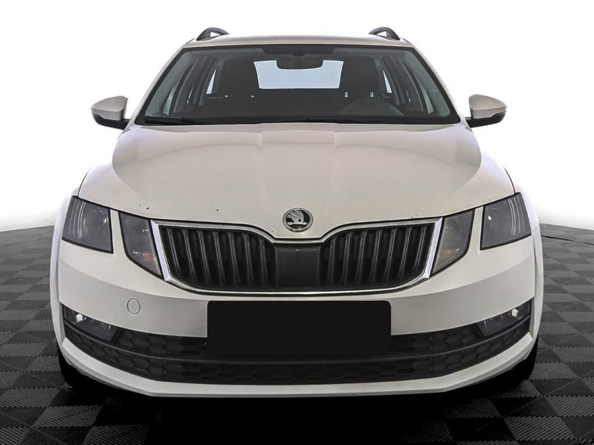 Купить Skoda Octavia, 2017, 140 527 км, фото №2