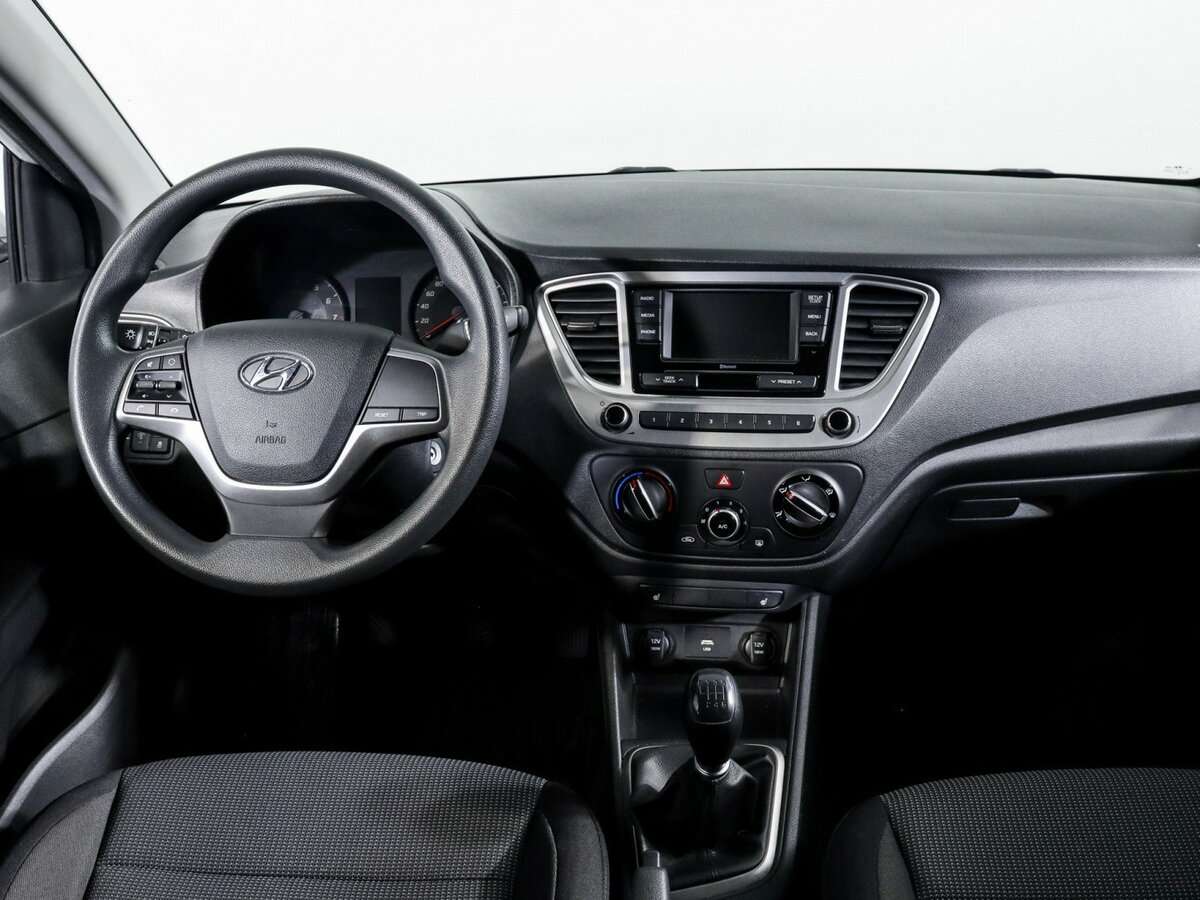 Купить Hyundai Solaris, 2021, 75 405 км, фото №10