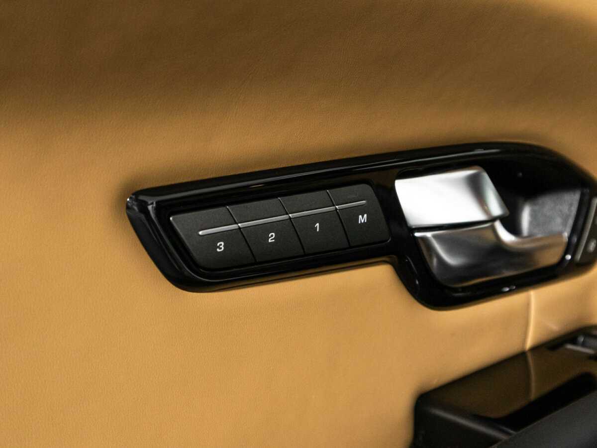 Купить Land Rover Range Rover Evoque, 2017, 49 938 км, фото №23