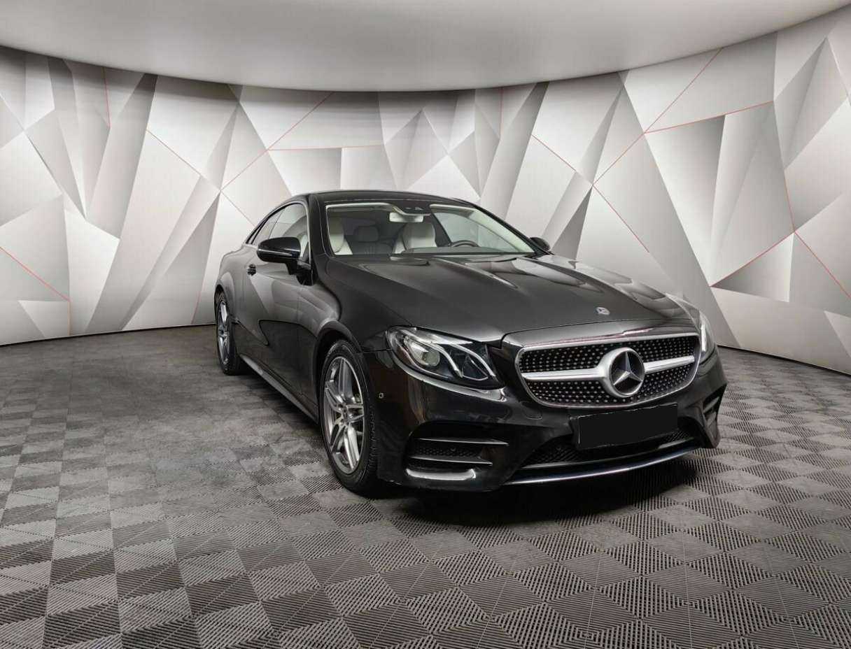 Купить Mercedes-Benz E-Класс 200, 2018, 48 692 км, фото №2