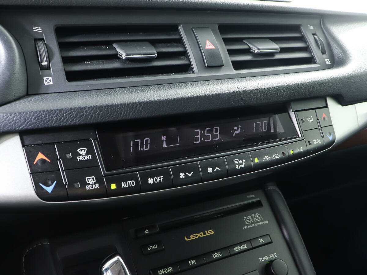 Купить Lexus CT 200h, 2011, 140 922 км, фото №20