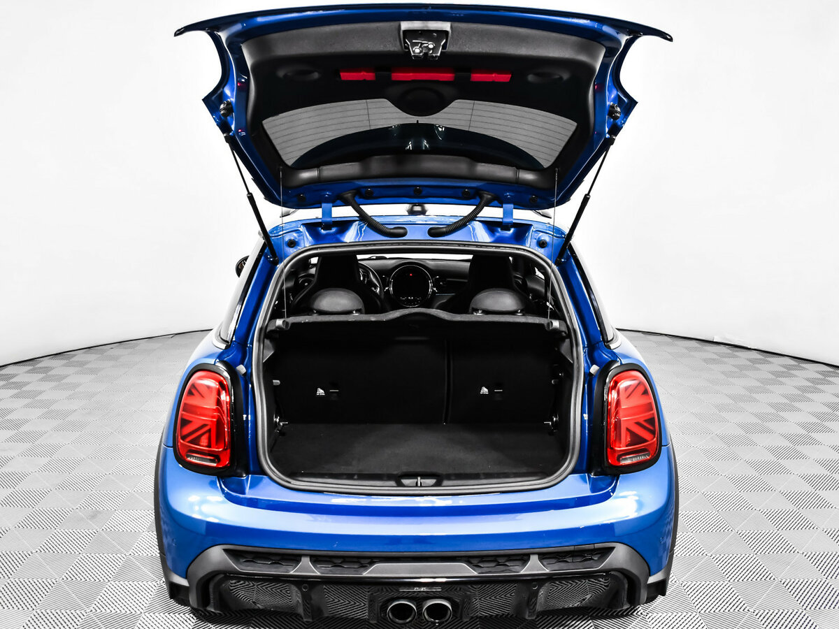 Купить Mini Hatch JCW III (F55/F56) Рестайлинг 2, 2021, 78 790 км, фото №14