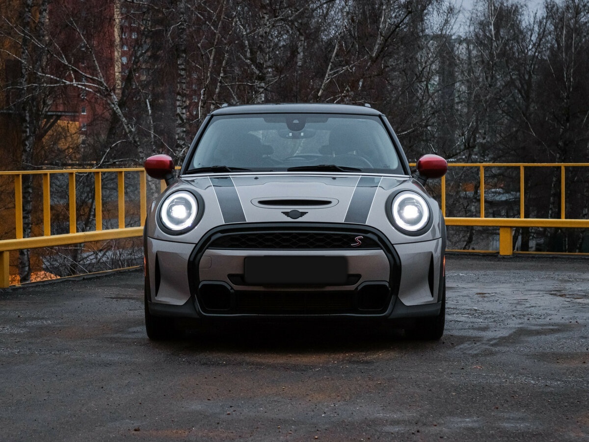 Купить Mini Hatch Cooper S III (F55/F56) Рестайлинг 2, 2024, 12 342 км, фото №2