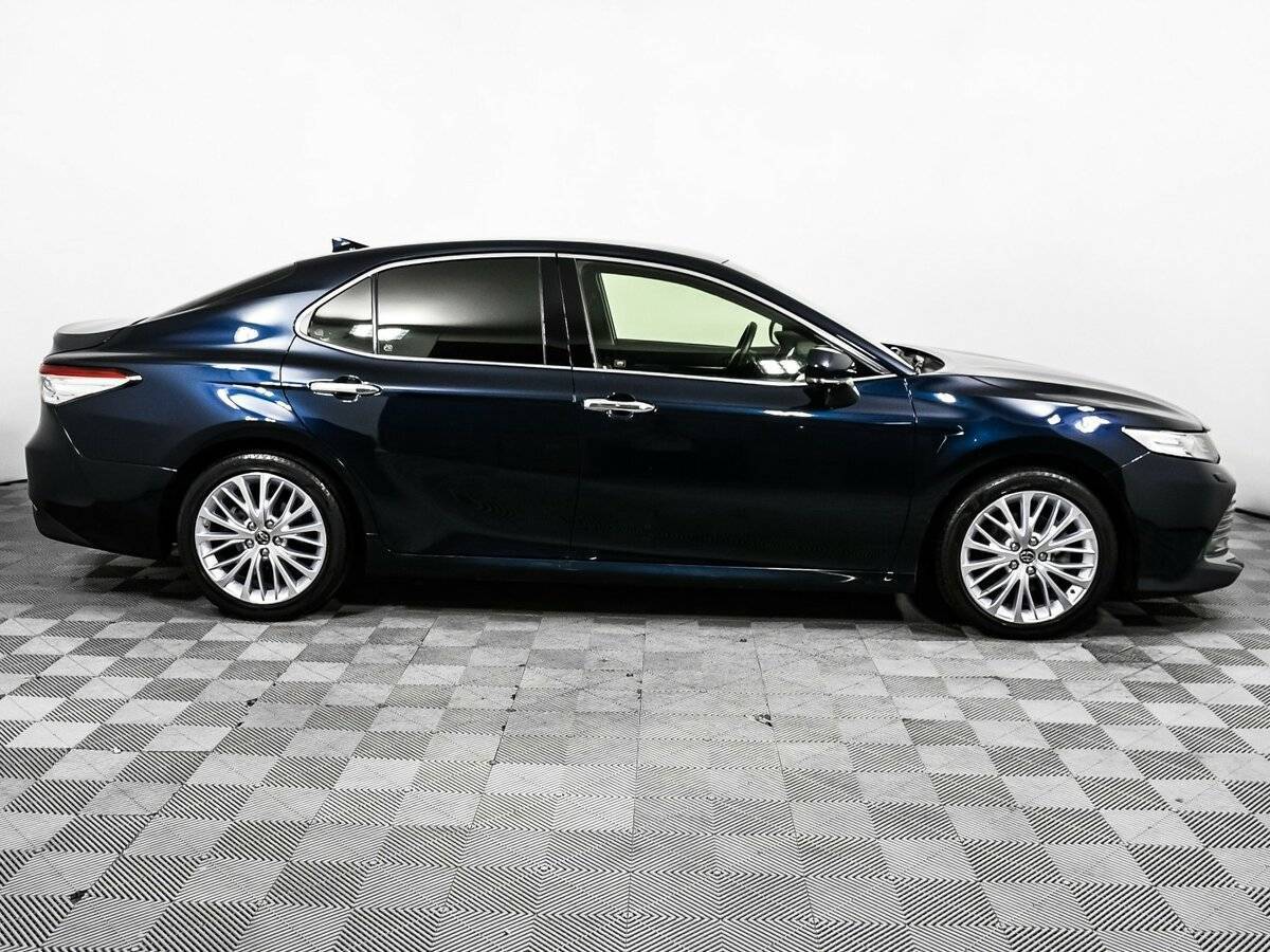 Купить Toyota Camry, 2018, 73 000 км, фото №4