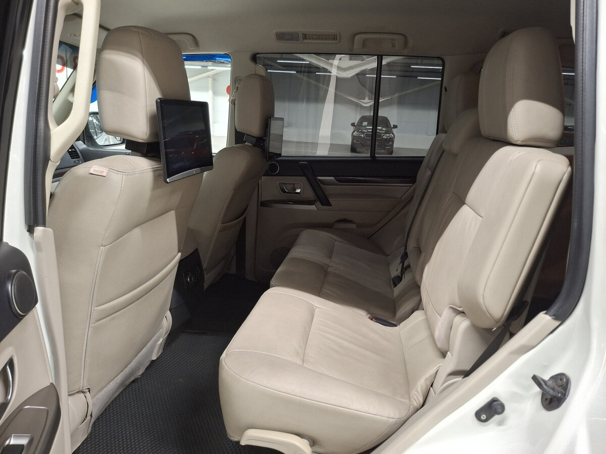 Купить Mitsubishi Pajero IV Рестайлинг 2, 2020, 108 047 км, фото №12