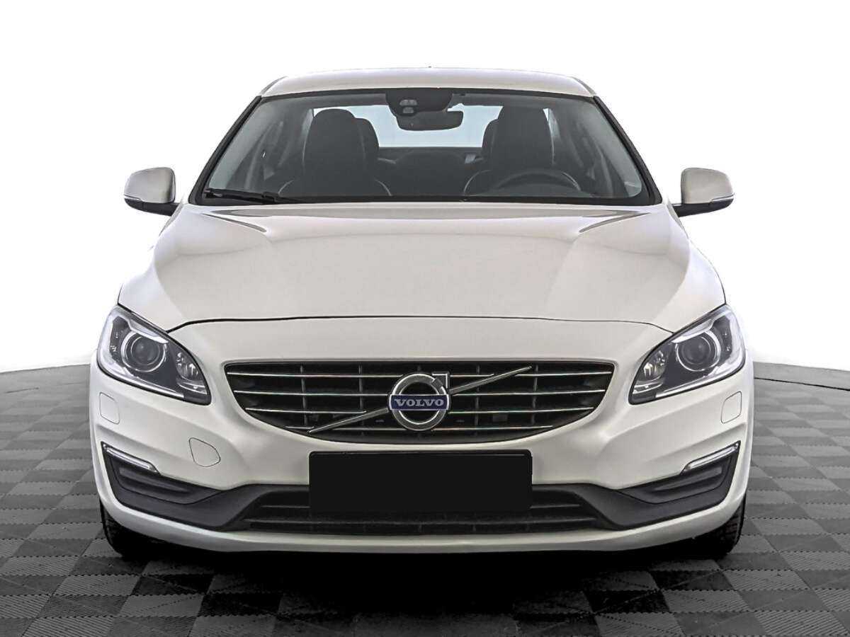 Купить Volvo S60, 2015, 170 093 км, фото №2
