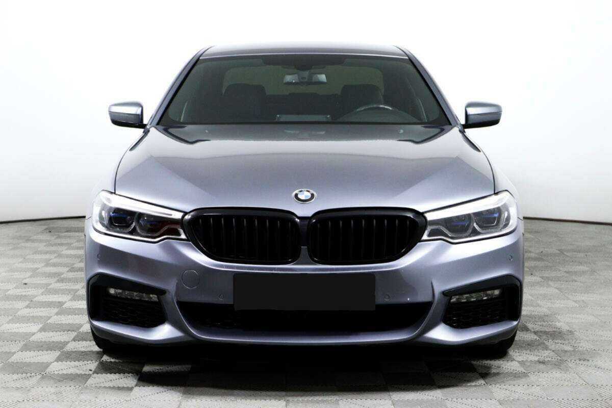Купить BMW 5 серии 540i xDrive, 2017, 172 209 км, фото №2