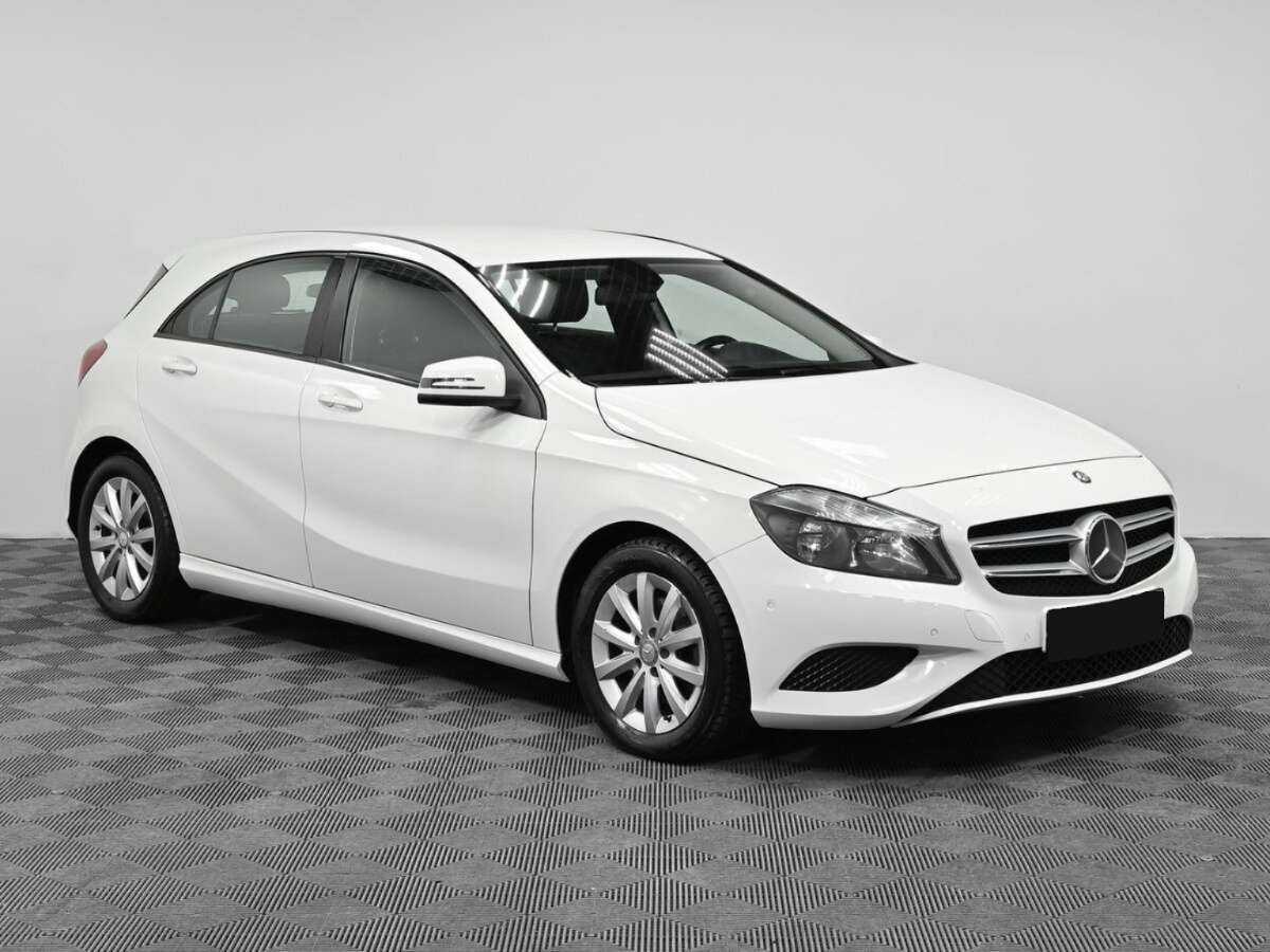 Купить Mercedes-Benz A-Класс 180, 2014, 137 000 км, фото №3