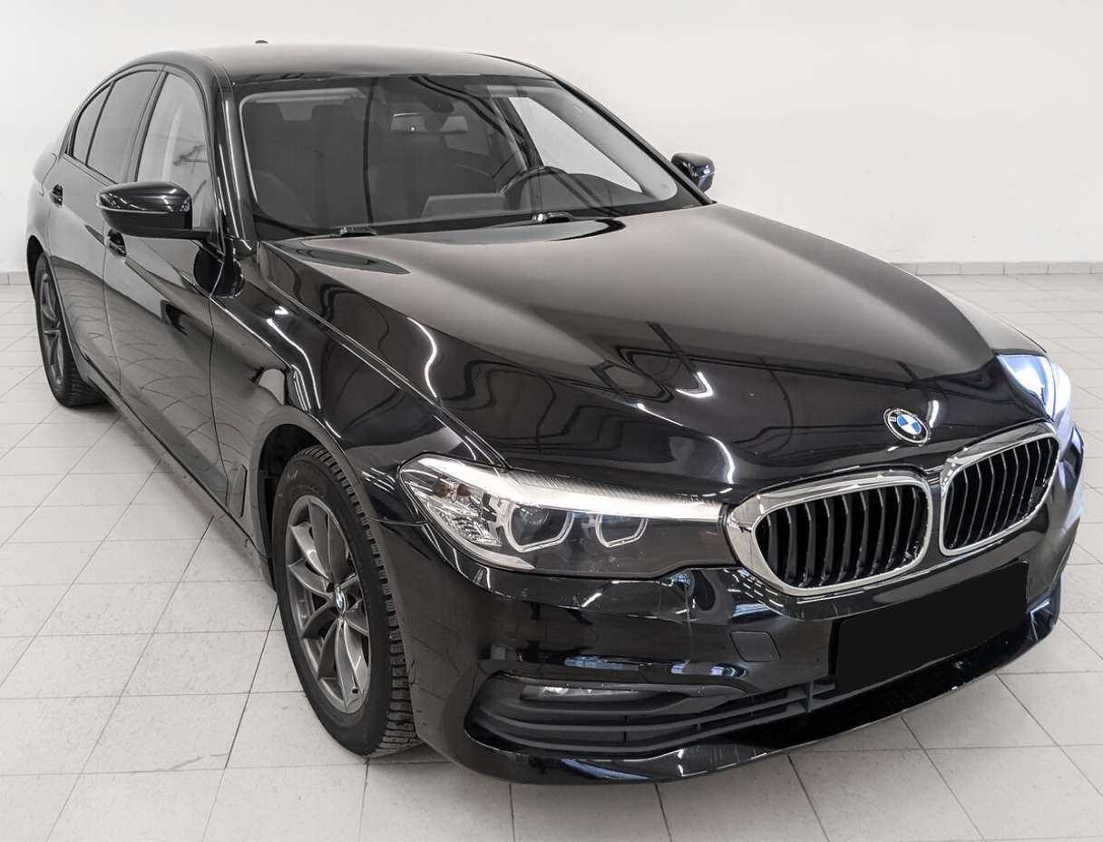 Купить BMW 5 серии 520d, 2019, 81 388 км, фото №3