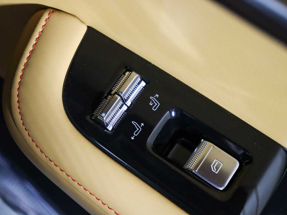 Купить Zeekr 001 100 kWh, 2023, 107 км, фото №20