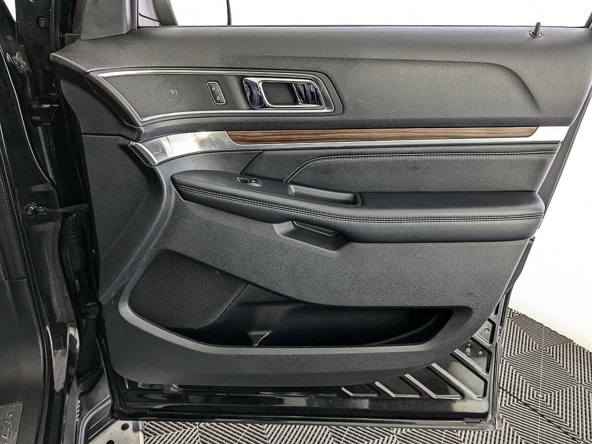 Купить Ford Explorer, 2019, 141 546 км, фото №25
