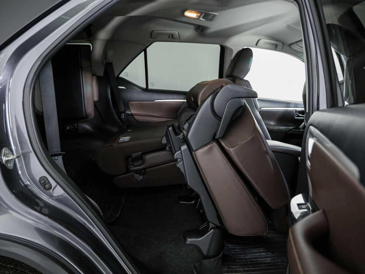 Купить Toyota Fortuner II, 2017, 126 805 км, фото №35