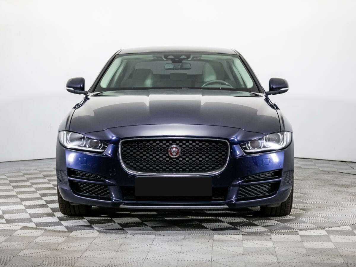 Купить Jaguar XE, 2017, 76 265 км, фото №2