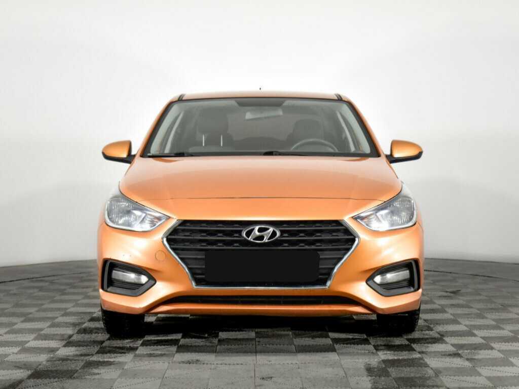Купить Hyundai Solaris, 2017, 118 971 км, фото №2