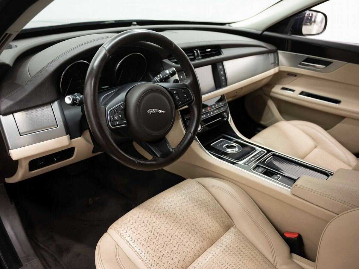 Купить Jaguar XF, 2017, 120 000 км, фото №9