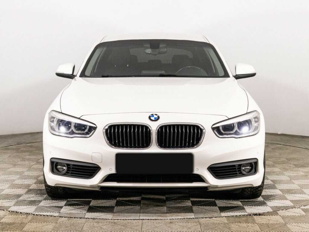 Купить BMW 1 серии 120i, 2016, 172 177 км, фото №2