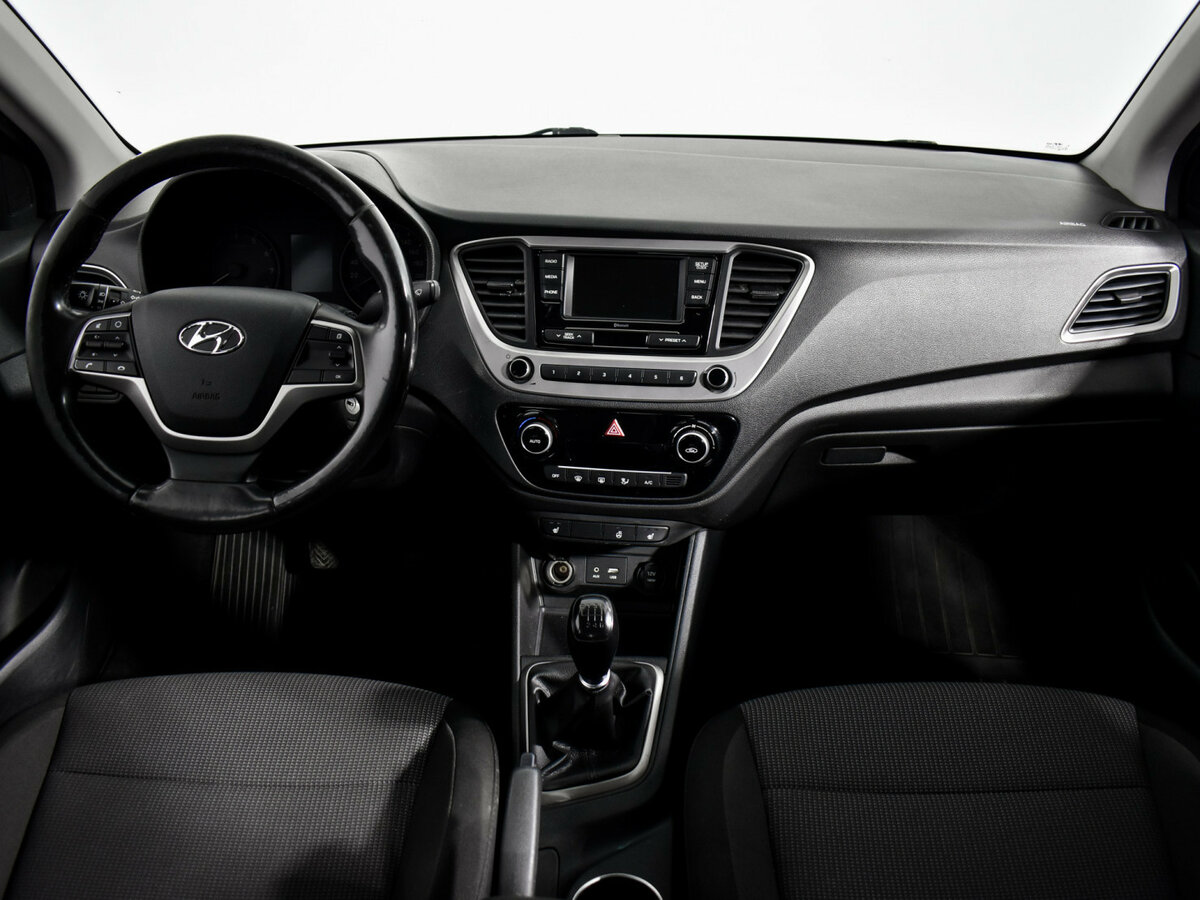 Купить Hyundai Solaris II, 2018, 217 406 км, фото №13