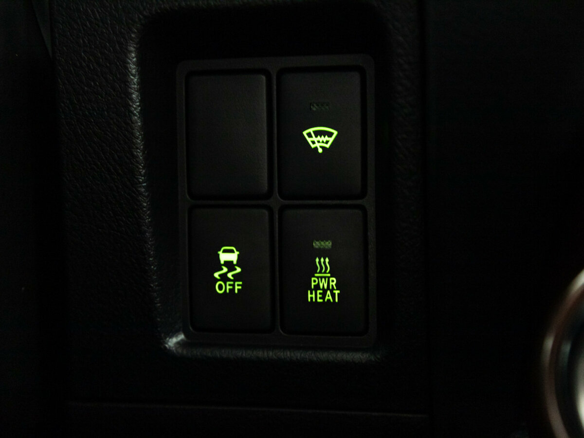 Купить Toyota Land Cruiser Prado 150 Series Рестайлинг 1, 2015, 262 228 км, фото №17