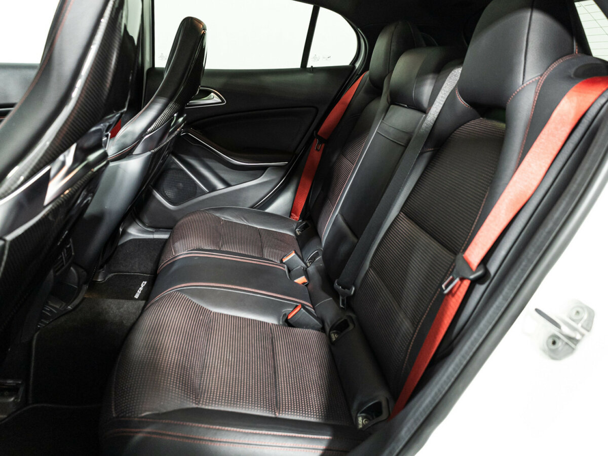 Купить Mercedes-Benz GLA AMG 45 AMG I (X156) Рестайлинг, 2019, 38 000 км, фото №10