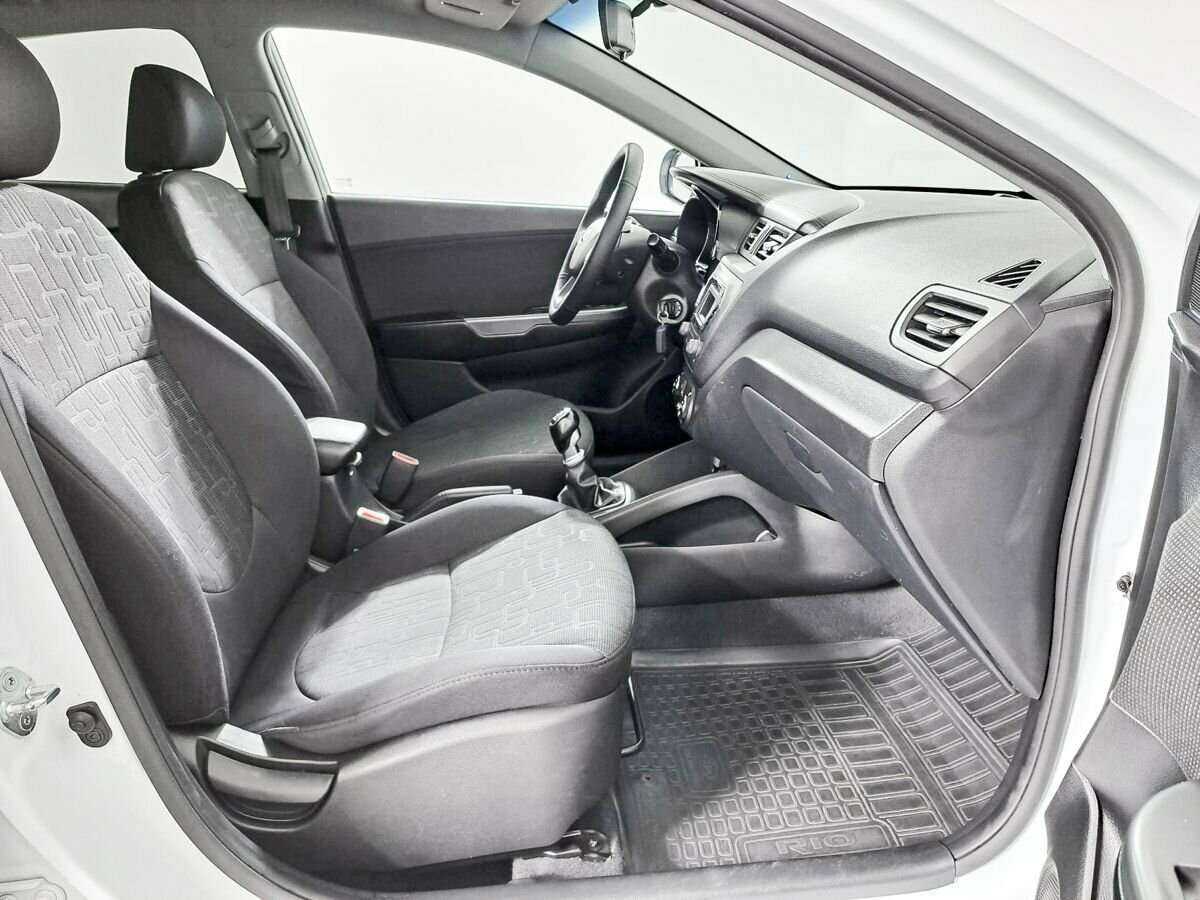 Купить Kia Rio 5-speed, 2013, 81 722 км, фото №9