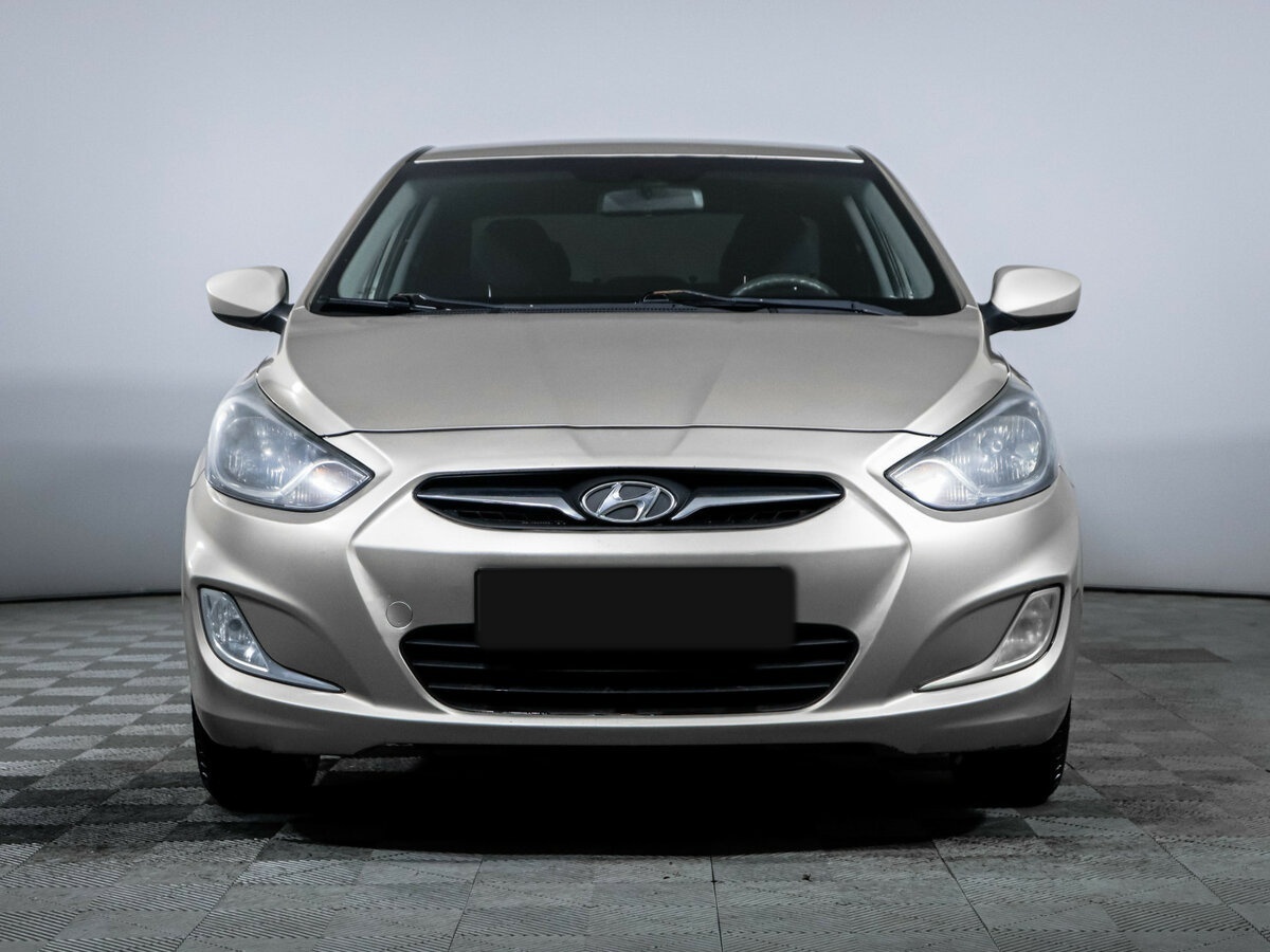 Купить Hyundai Solaris I, 2011, 108 366 км, фото №2