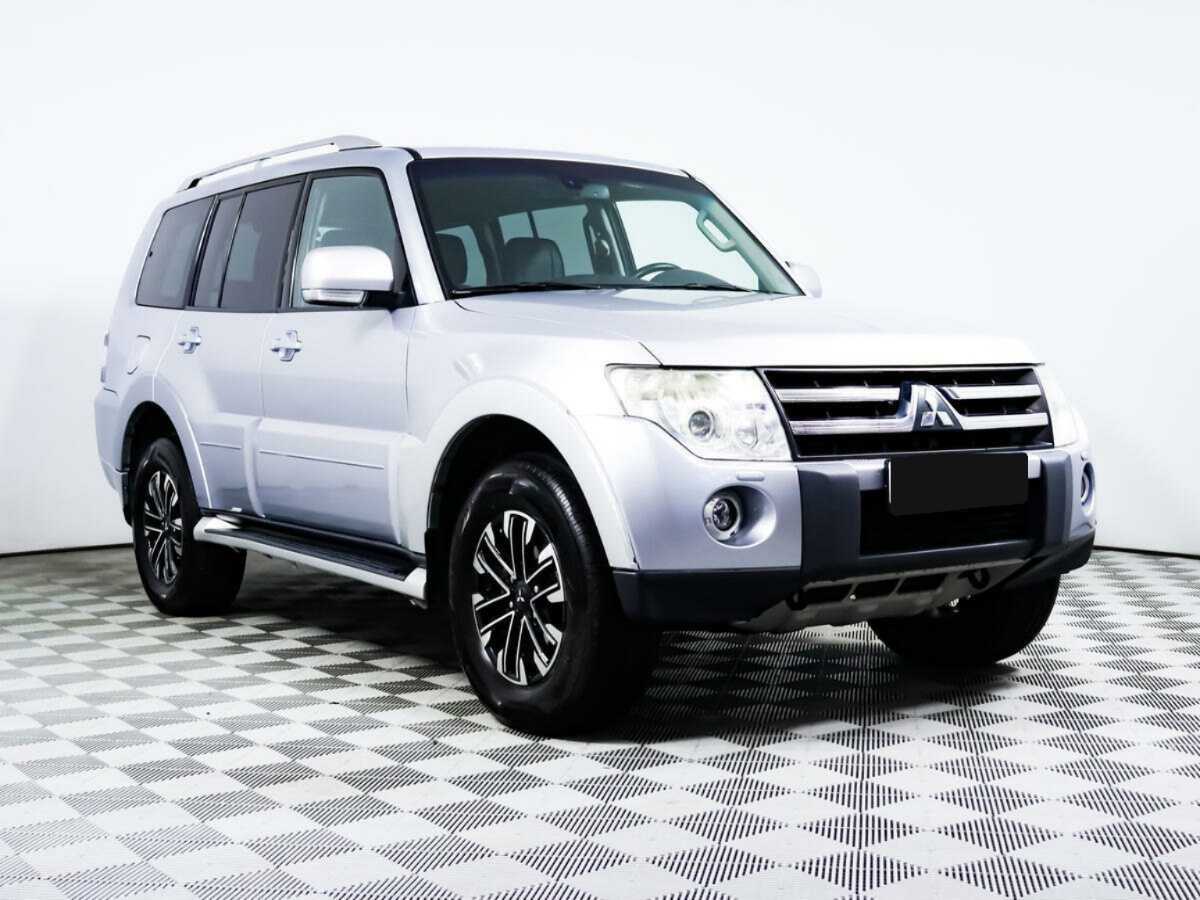 Купить Mitsubishi Pajero, 2011, 262 349 км, фото №3