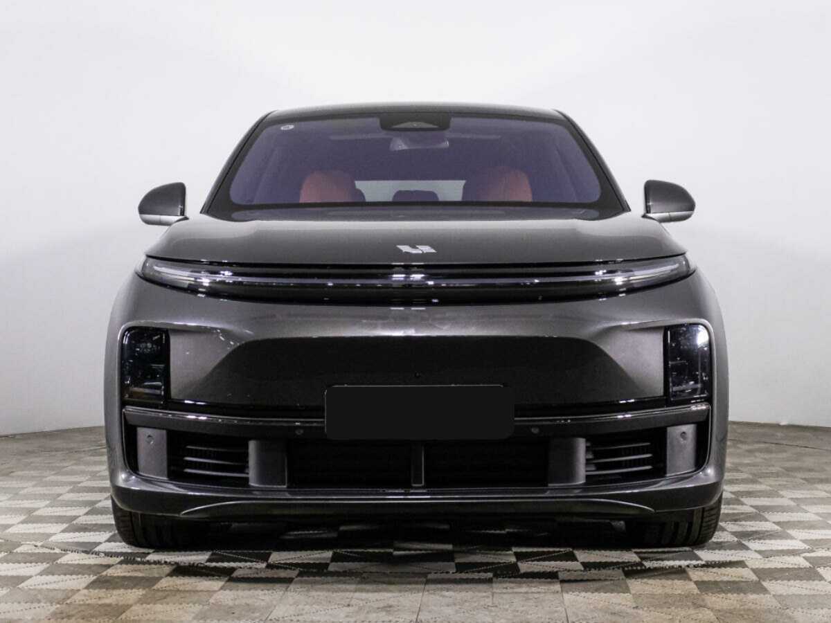 Купить LiXiang L7 42.8 kWh, 2024, 5 744 км, фото №2