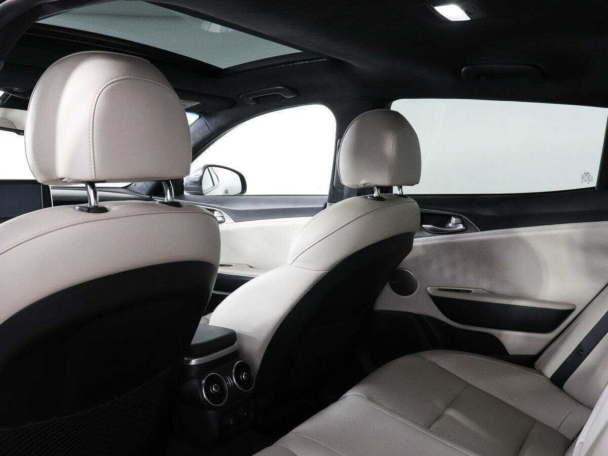 Купить Kia Stinger, 2018, 67 050 км, фото №12