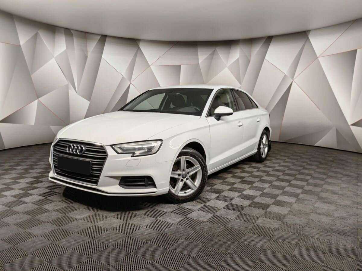 Купить Audi A3, 2019, 107 500 км, фото №1
