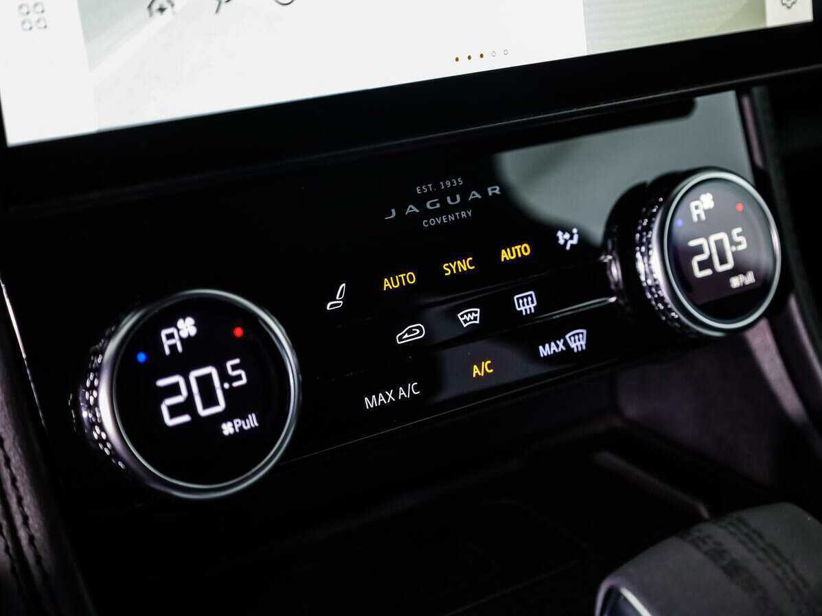 Купить Jaguar F-Pace, 2021, 52 201 км, фото №14
