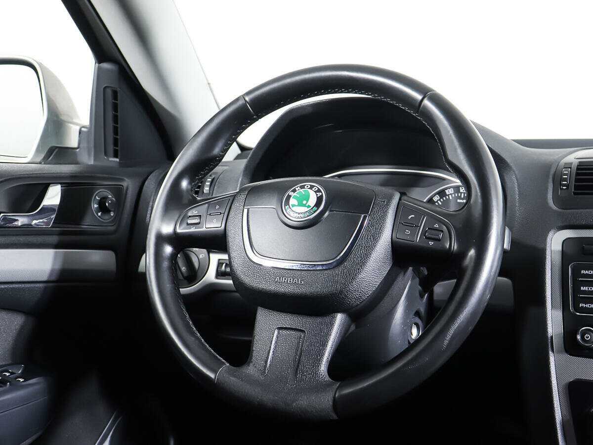 Купить Skoda Octavia DSG7, 2011, 226 062 км, фото №17
