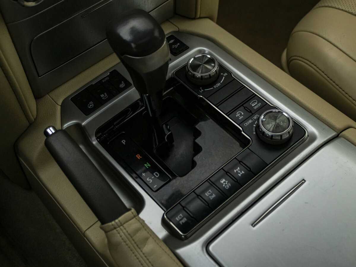 Купить Toyota Land Cruiser 200 Series Рестайлинг 2, 2016, 138 031 км, фото №20