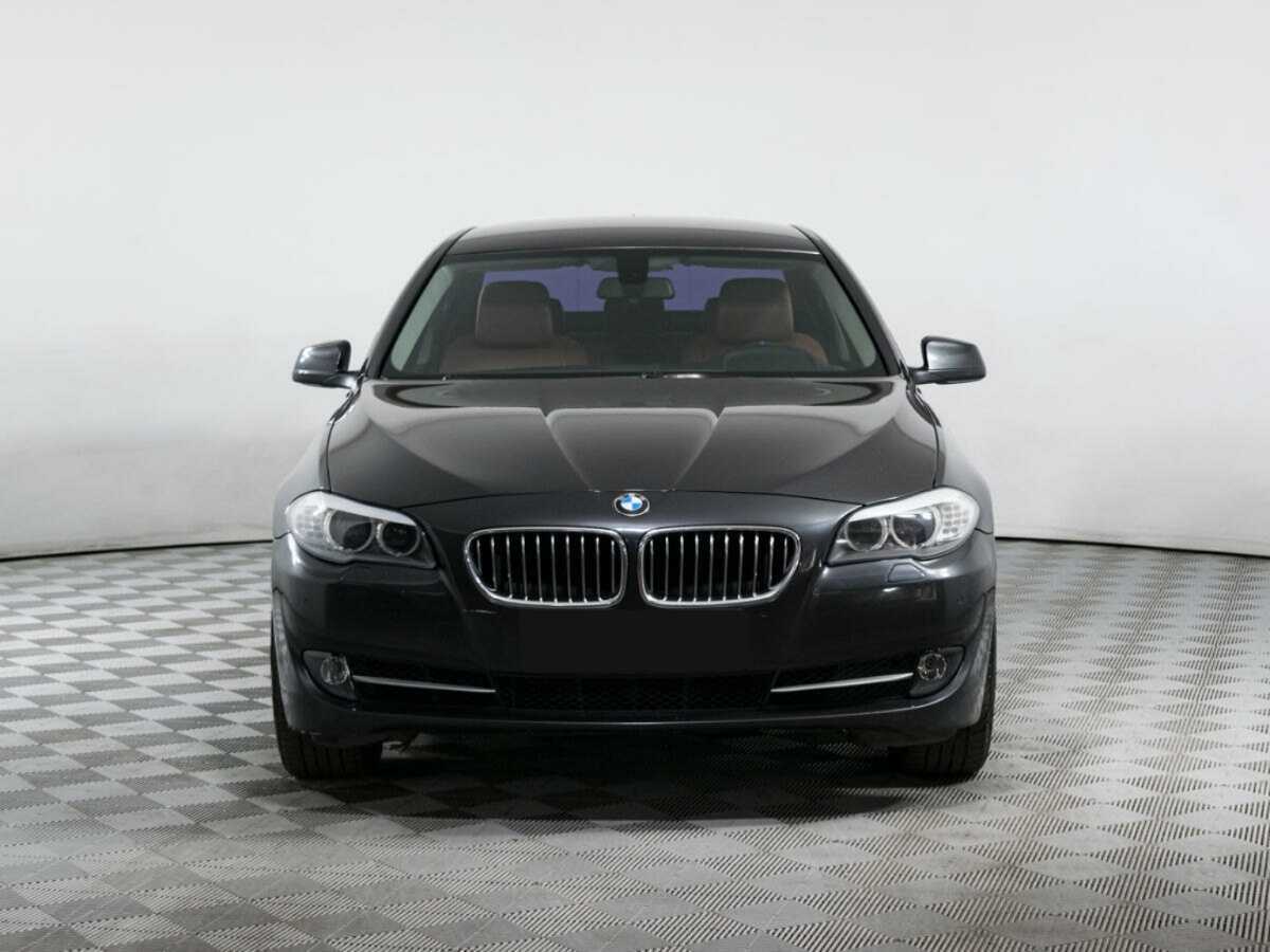 Купить BMW 5 серии 520i, 2013, 177 941 км, фото №2
