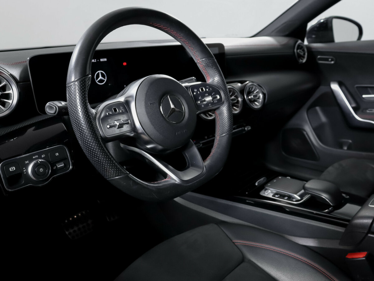 Купить Mercedes-Benz CLA 200 II (C118, X118), 2019, 88 000 км, фото №13