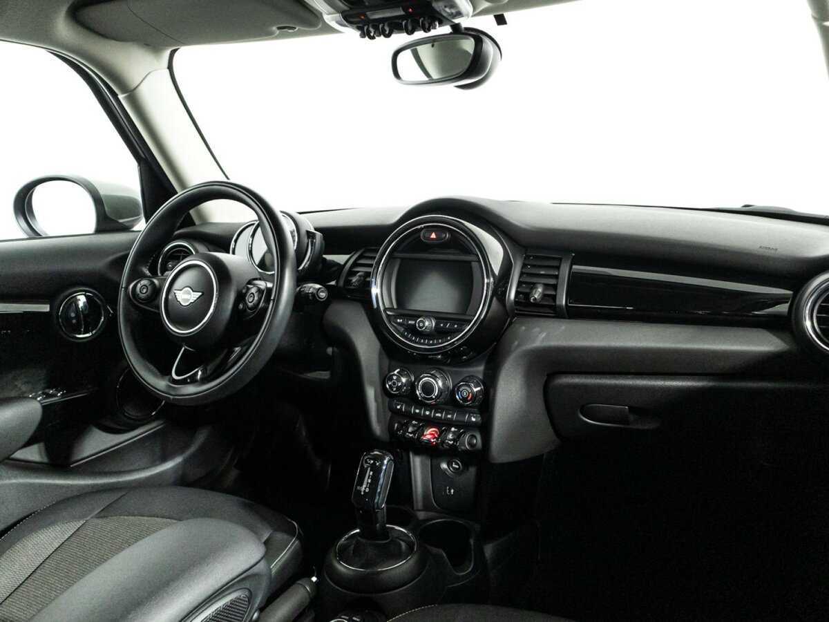 Купить Mini Hatch Cooper, 2020, 66 962 км, фото №9