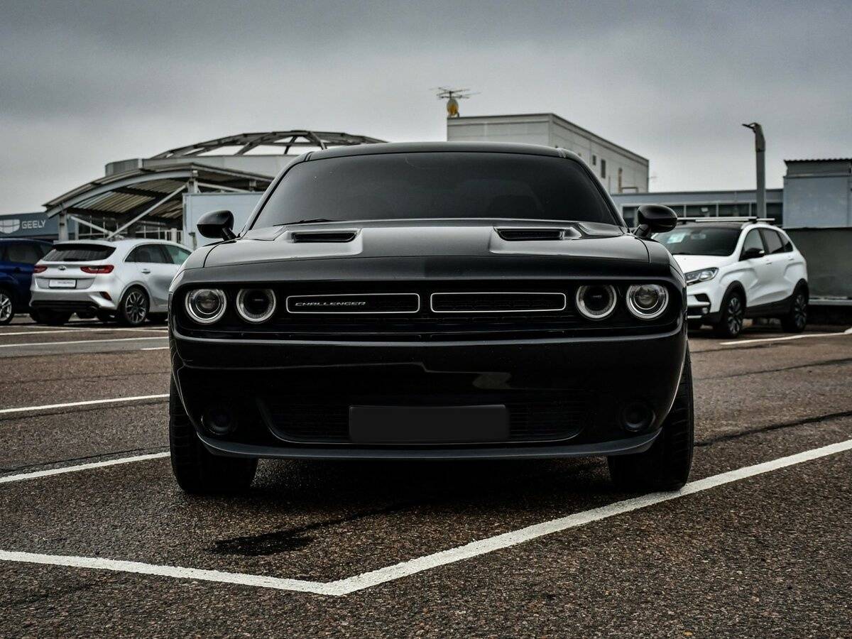 Купить Dodge Challenger III Рестайлинг 2, 2020, 65 190 км, фото №2