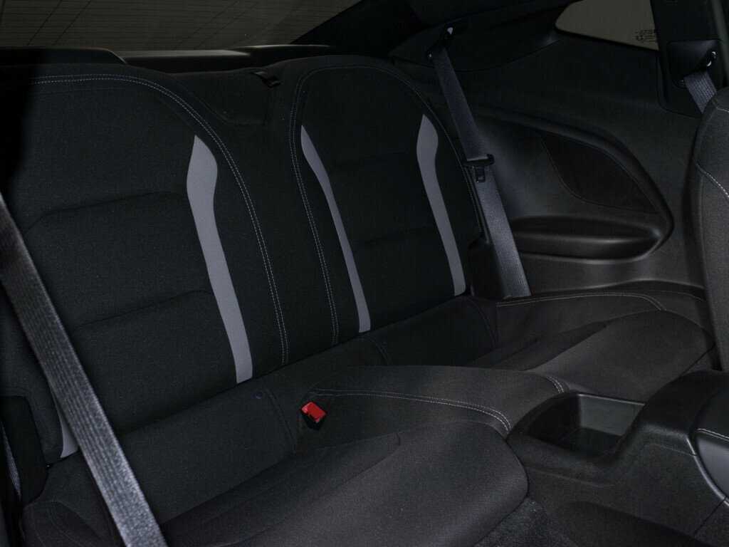 Купить Chevrolet Camaro LT1, 2022, 10 000 км, фото №9