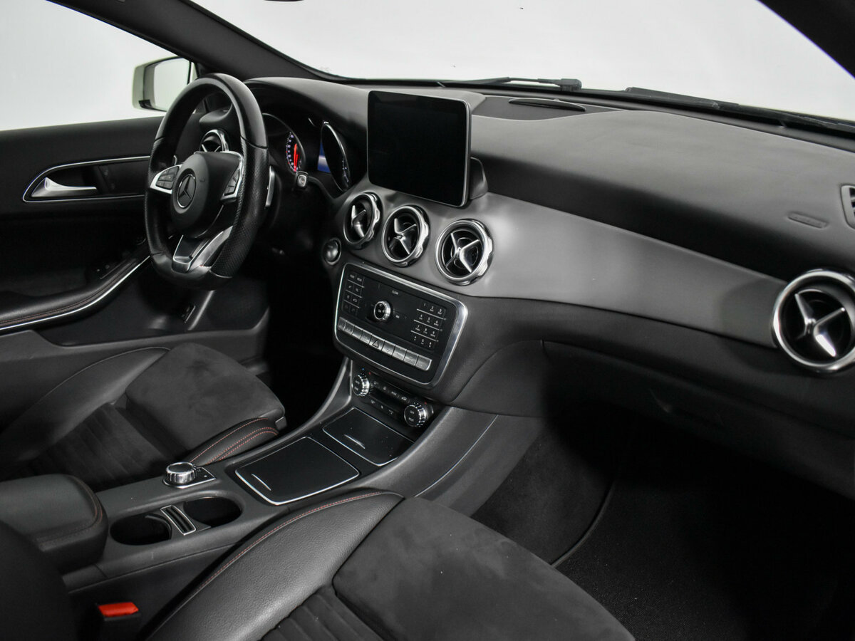 Купить Mercedes-Benz GLA 250 I (X156) Рестайлинг, 2017, 161 000 км, фото №14