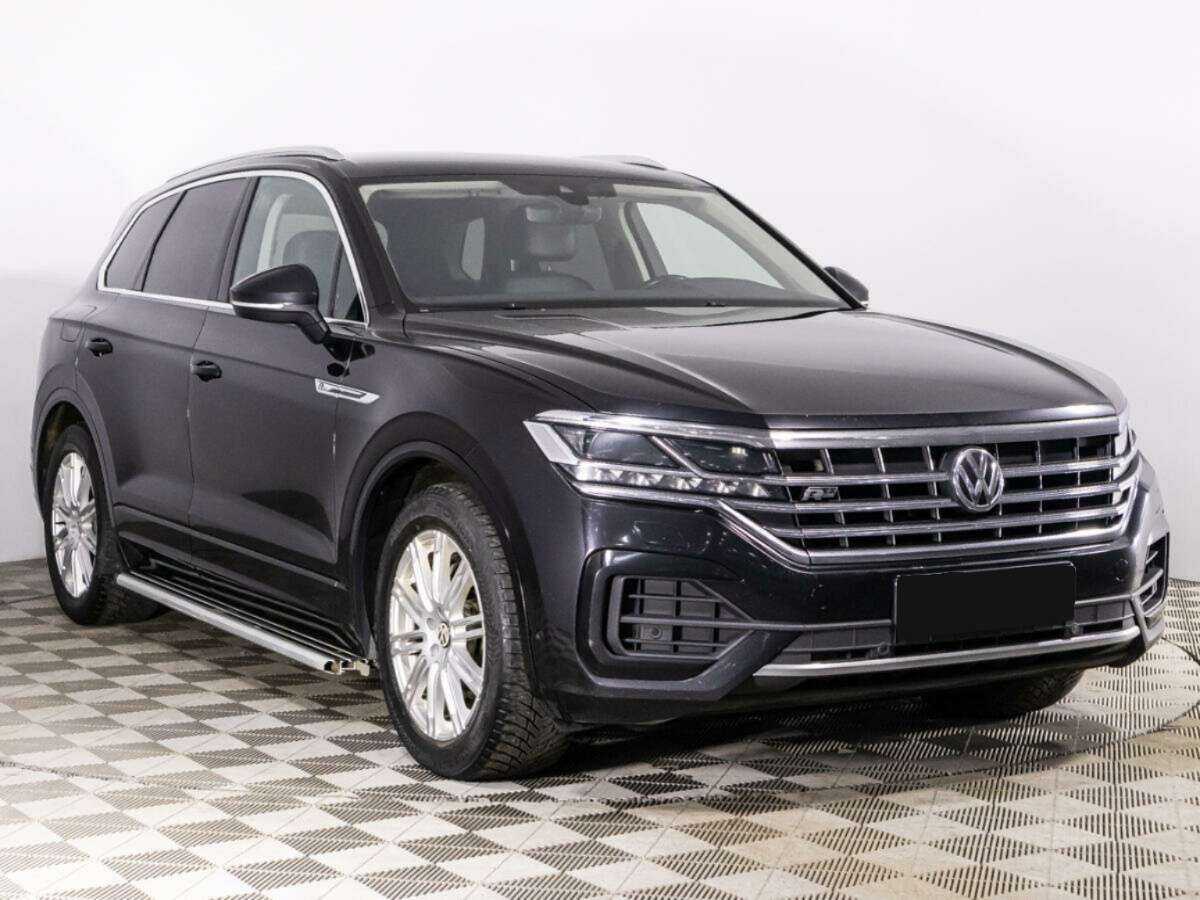 Купить Volkswagen Touareg, 2018, 180 315 км, фото №3