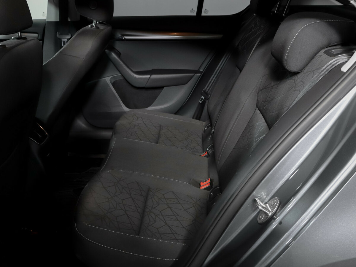 Купить Skoda Octavia III (A7) Рестайлинг, 2018, 107 313 км, фото №8