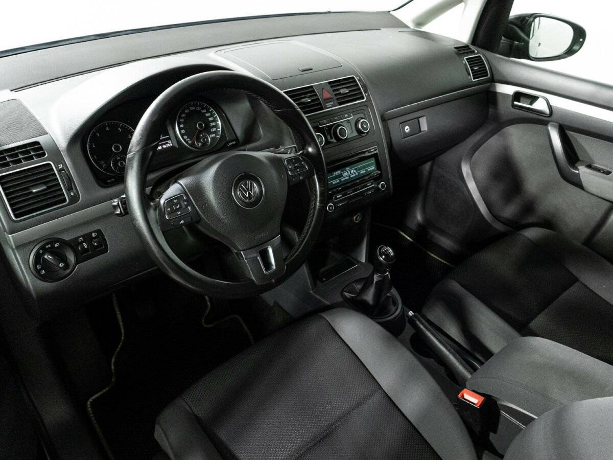 Купить Volkswagen Touran, 2012, 265 340 км, фото №11